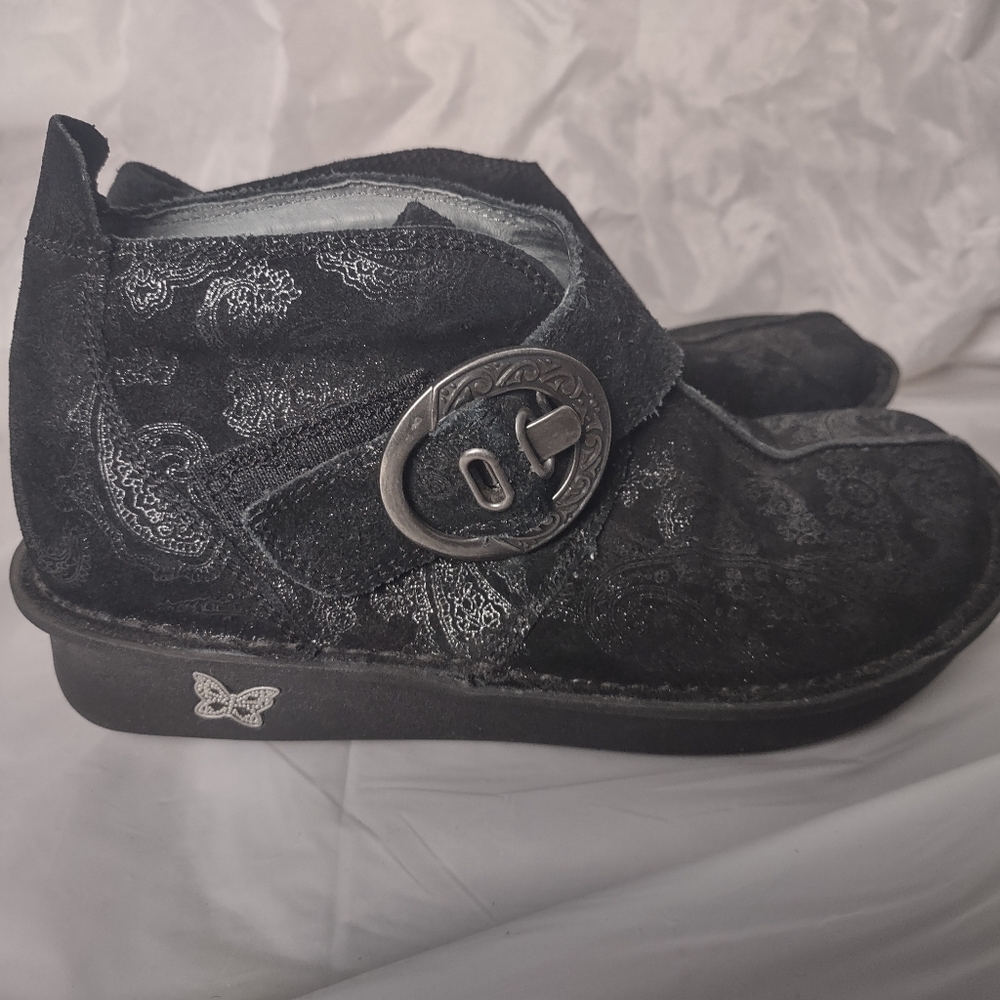 The Alegria Women's Caiti Black Beauty Ankle Boots Shoes in size 36 EU 6.5-6 US